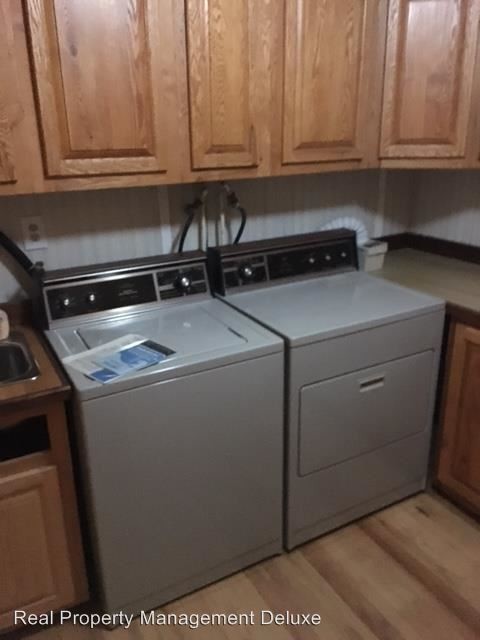Foto del edificio - 2 br, 1 bath House - 6211 Ojibwa Rd