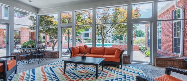 Colonial Grand at Patterson Place Rentals Durham, NC