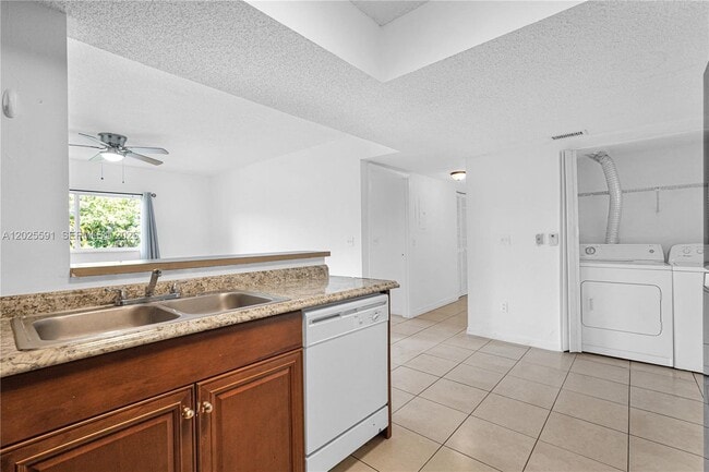 Foto del edificio - 3680 N 56th Ave