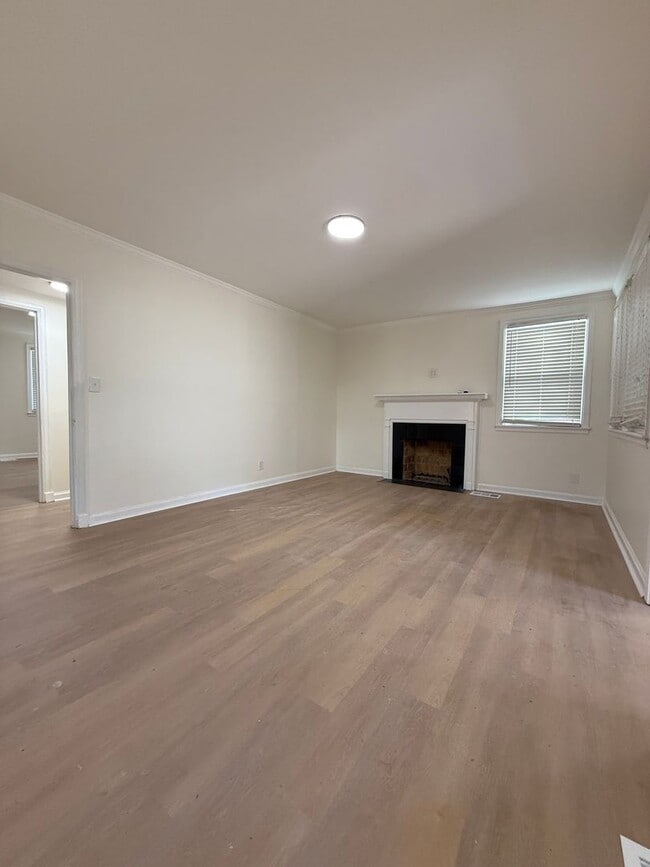 Building Photo - For Rent- 3-bedroom, 2-bath home