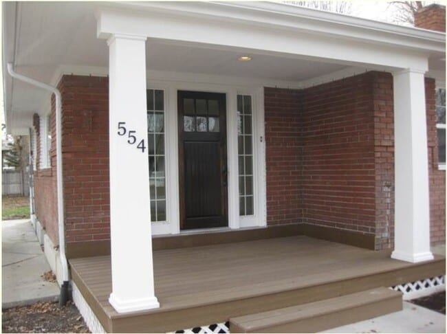 Photo - 554 E Commonwealth Ave House