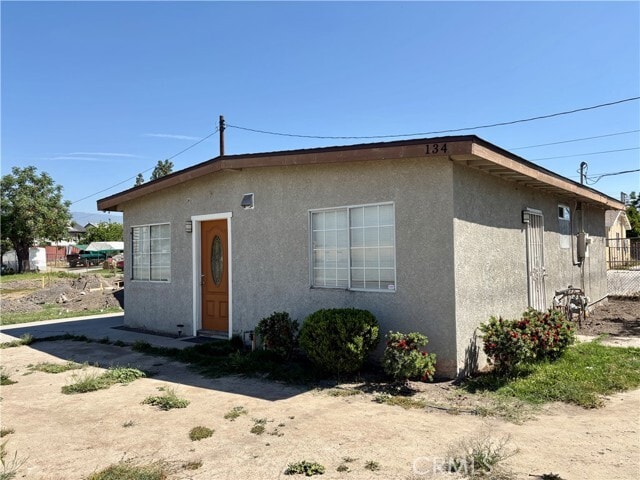 Foto del edificio - 134 E Cluster St