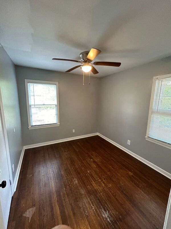 Building Photo - 809 Glen Ridge Dr
