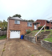 Building Photo - 2228 Glenbury St