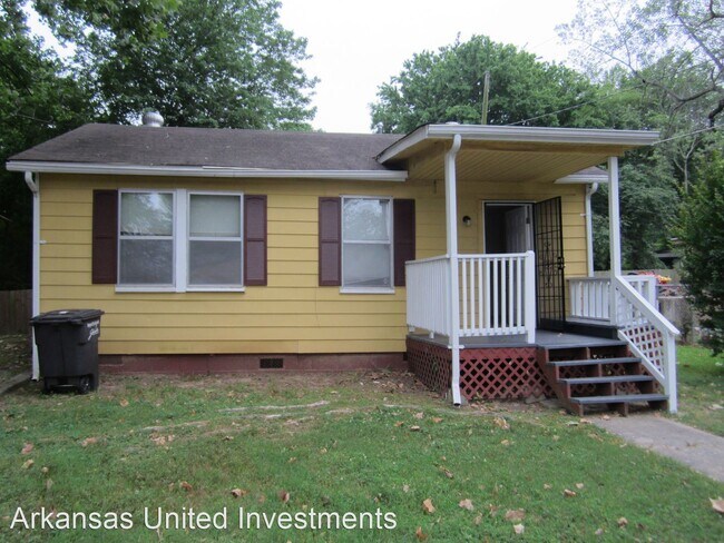 Building Photo - 2 br, 1 bath House - 181 Roosevelt Rd