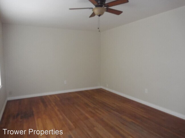 Foto del edificio - 2 br, 1 bath House - 507 E 44th