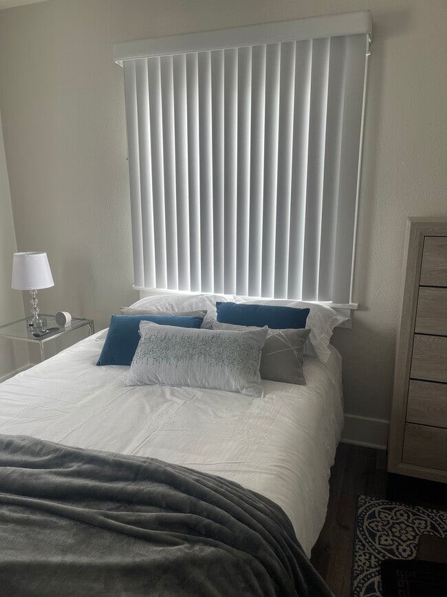 Dormitorio n.º 1 - 827 Martin Luther King Jr Ave