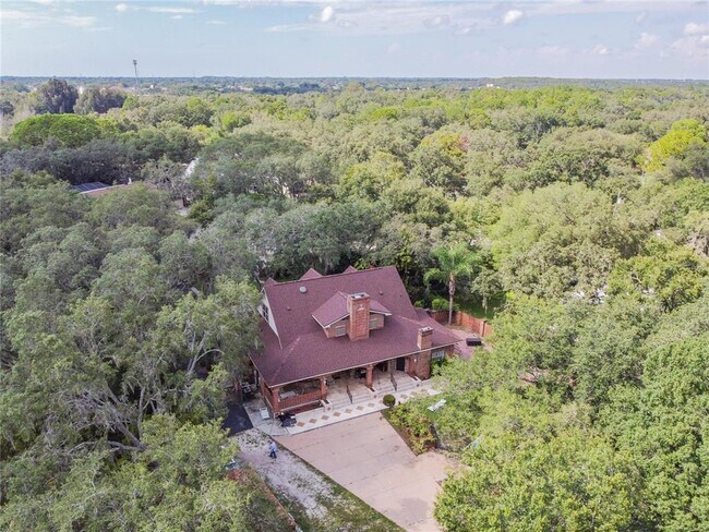Foto del edificio - 9154 Yellow Lake Dr