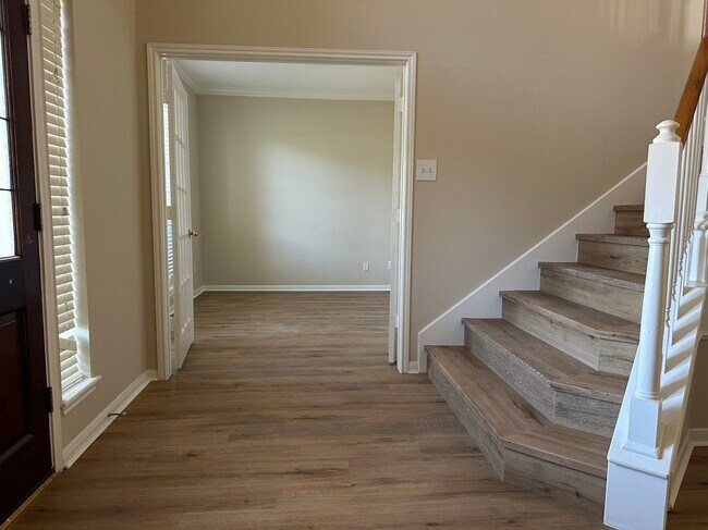 Foto del edificio - 1751 Heddon Falls Dr