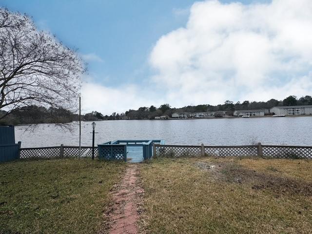 Building Photo - 124 Island Blvd