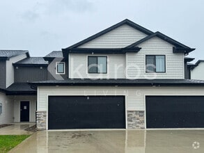 Building Photo - 6914 Bluebell Ct