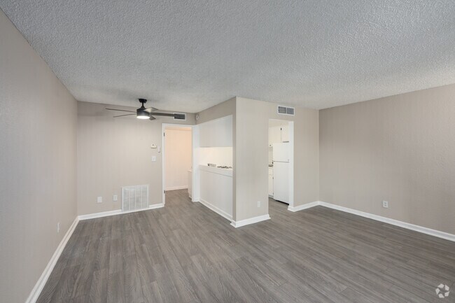 Estudio - 480 pies cuadrados - Sala de estar - Maryland Park Apartments