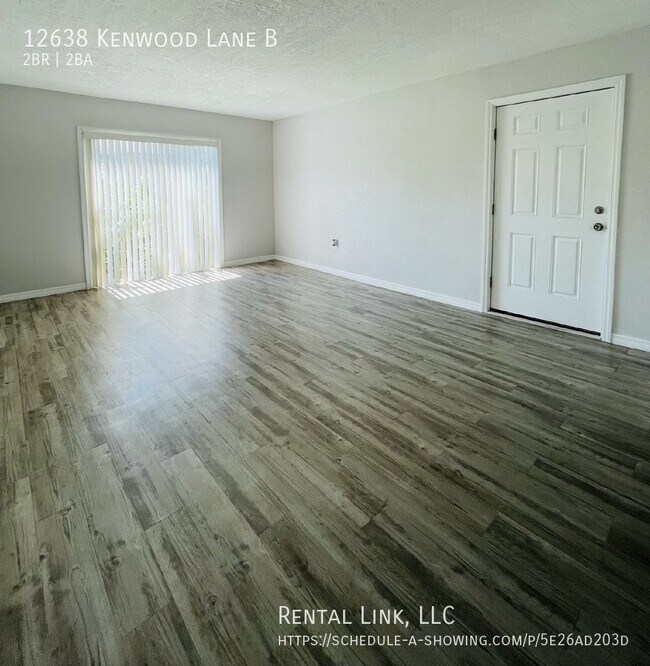 Foto del edificio - Charming 2-Bed, 2-Bath Condo for rent – Yo...