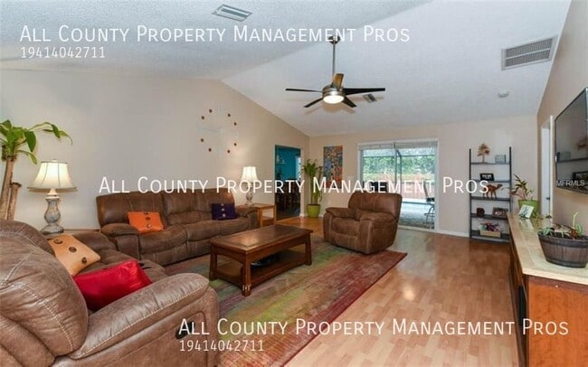 Foto del edificio - 5518 Shady Brook Trail