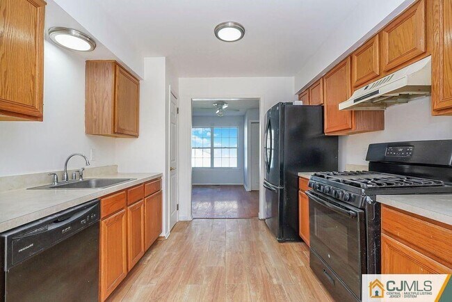Building Photo - 53 Tanbark Dr