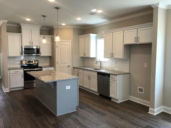 Foto del edificio - 246 Andrews Ln