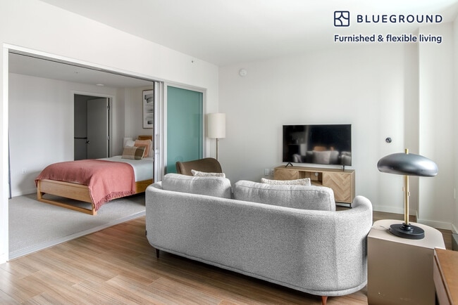 Building Photo - 150 Van Ness Ave