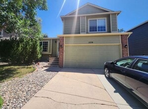Building Photo - 5259 Pine Haven Dr