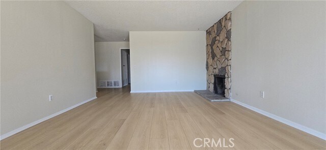 Foto del edificio - 260 W Shady Grove Dr