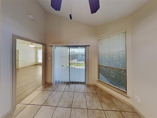 Building Photo - 5401 Grayson Ridge Dr