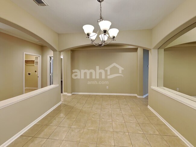 Foto del edificio - 10923 Tattershall Ln