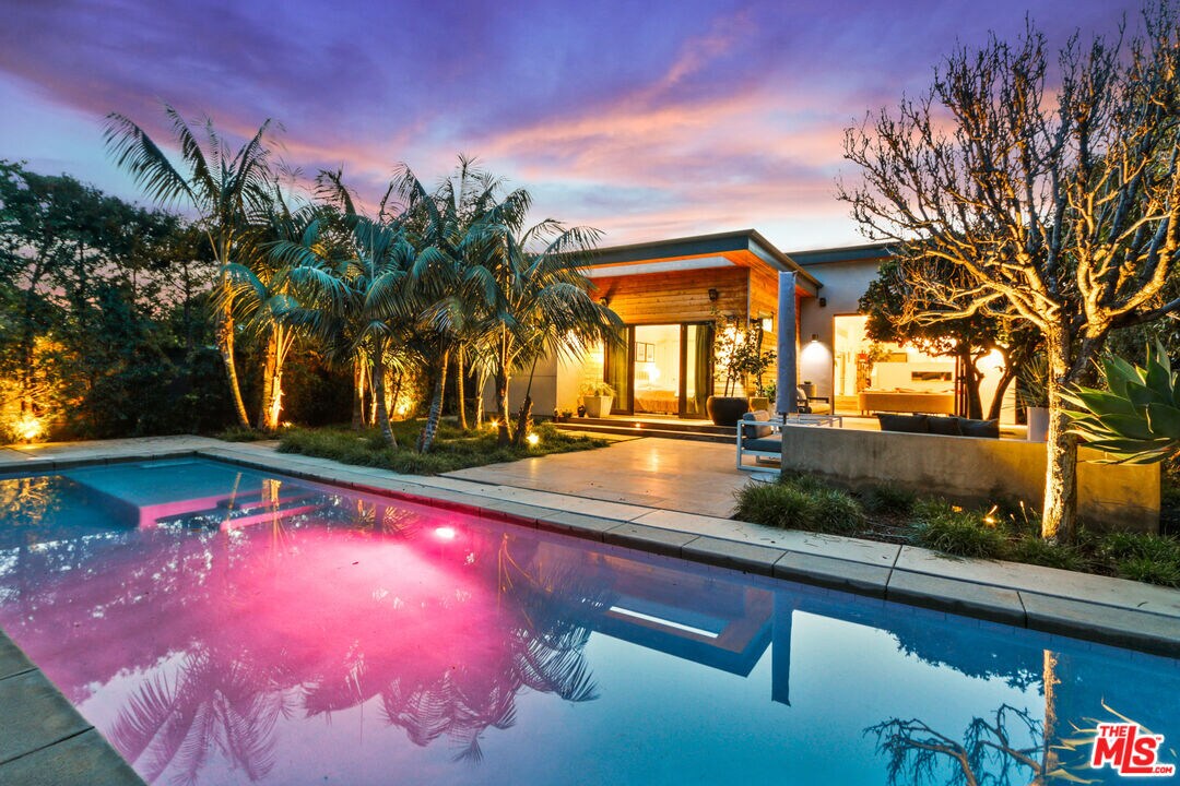 Foto principal - 11516 Barman Ave