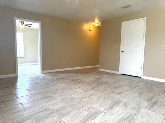 Foto del edificio - 260 SW 12th Ave