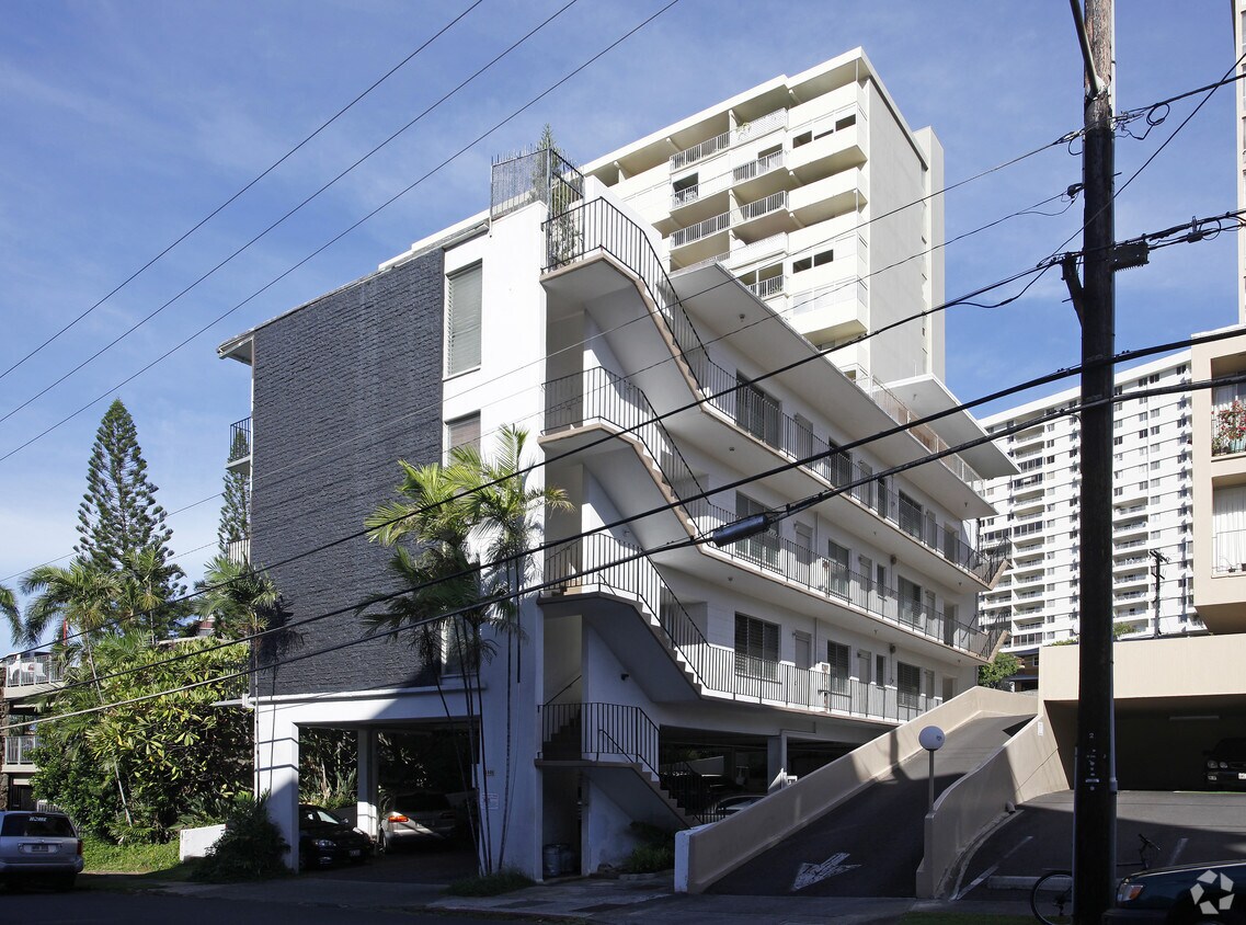 Primary Photo - 1448 Thurston Ave