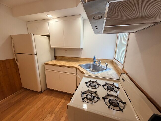 Foto del edificio - 44 W 7th St