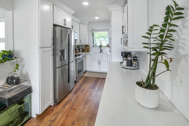 Foto del edificio - 8415 NW 12th Ave