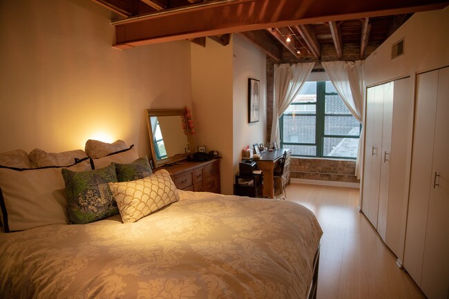 Foto del edificio - 835 N Wood St