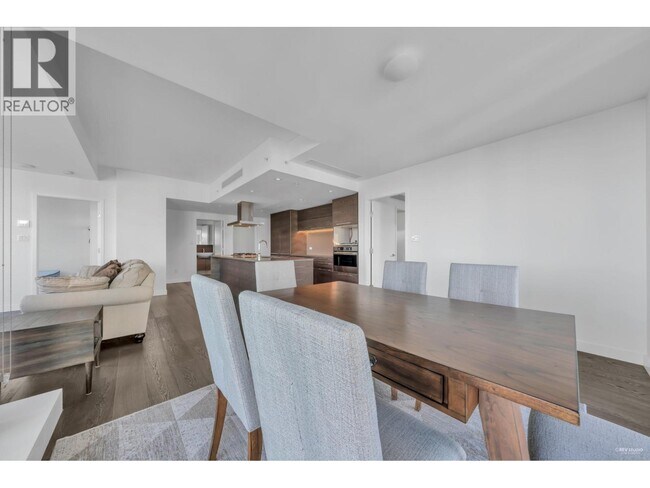 Photo du bâtiment - 5782 Berton Ave