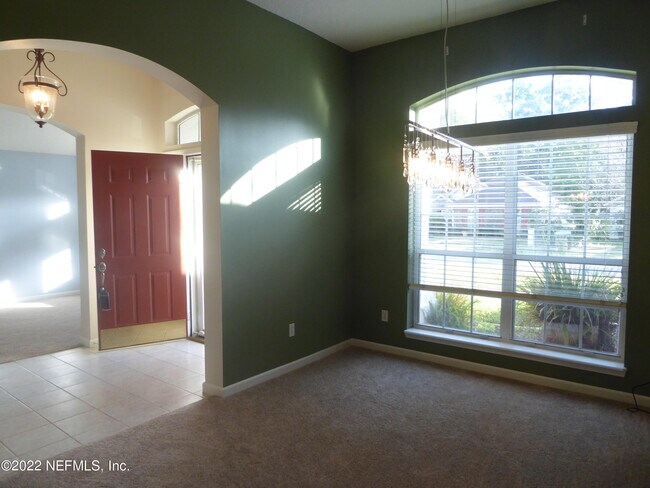 Foto del edificio - 8716 Canopy Oaks Dr