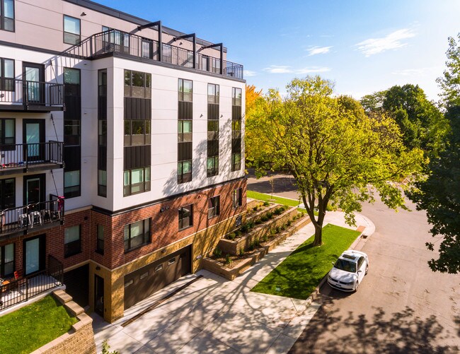 1975 Marshall Ave Unit 503, Saint Paul, MN 55104 Apartment for Rent