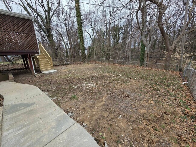 Foto del edificio - 5506 Campbell Ave