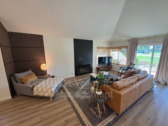 Foto del edificio - 77739 Woodhaven Dr S