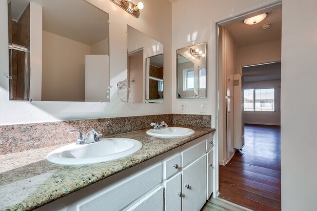 Foto del edificio - Baldwin Hills Apartment Living – Convenien...