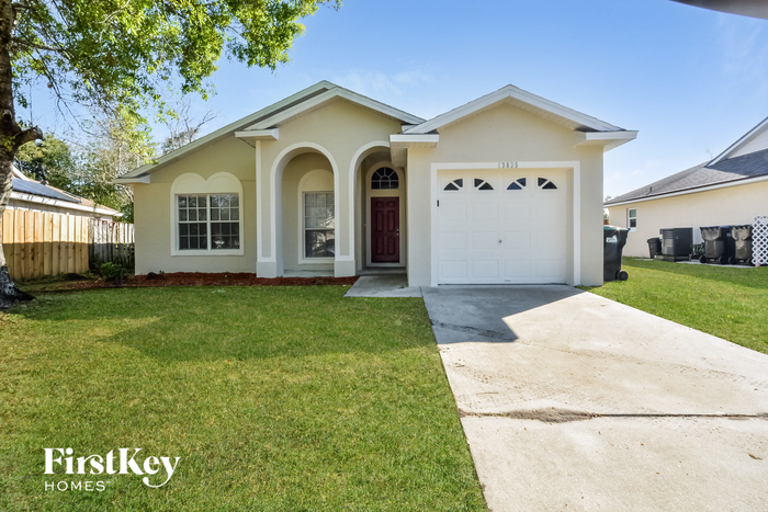 Foto principal - 13835 Glasser Ave