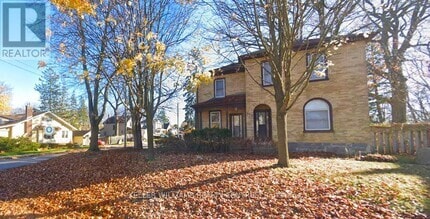 Building Photo - 127-127 Concession St