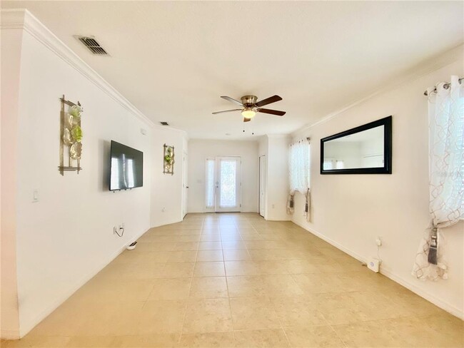 Building Photo - 2285 Canyon Breeze Ave