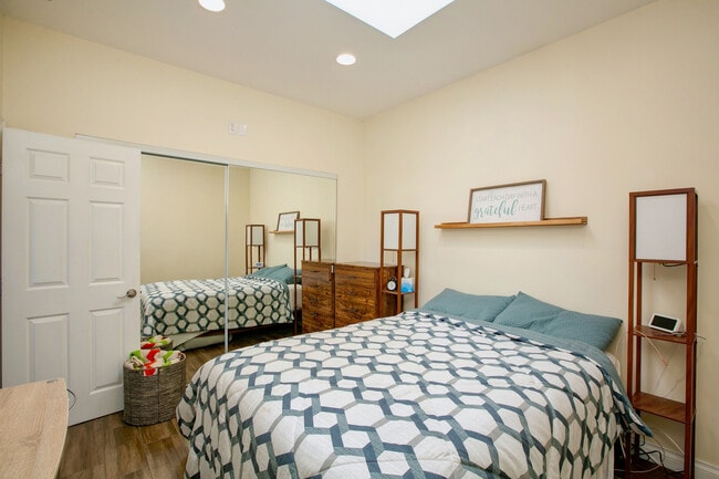 Foto del edificio - 172 Landale Ln