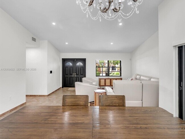 Foto del edificio - 7462 SW 112th Pl