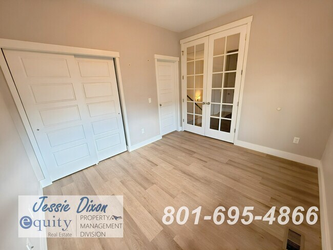 Building Photo - 1369 Carriage Chase Dr