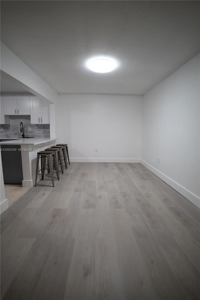 Foto del edificio - 6801 SW 147th Ave