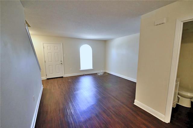 Building Photo - 116 Woodland Dr