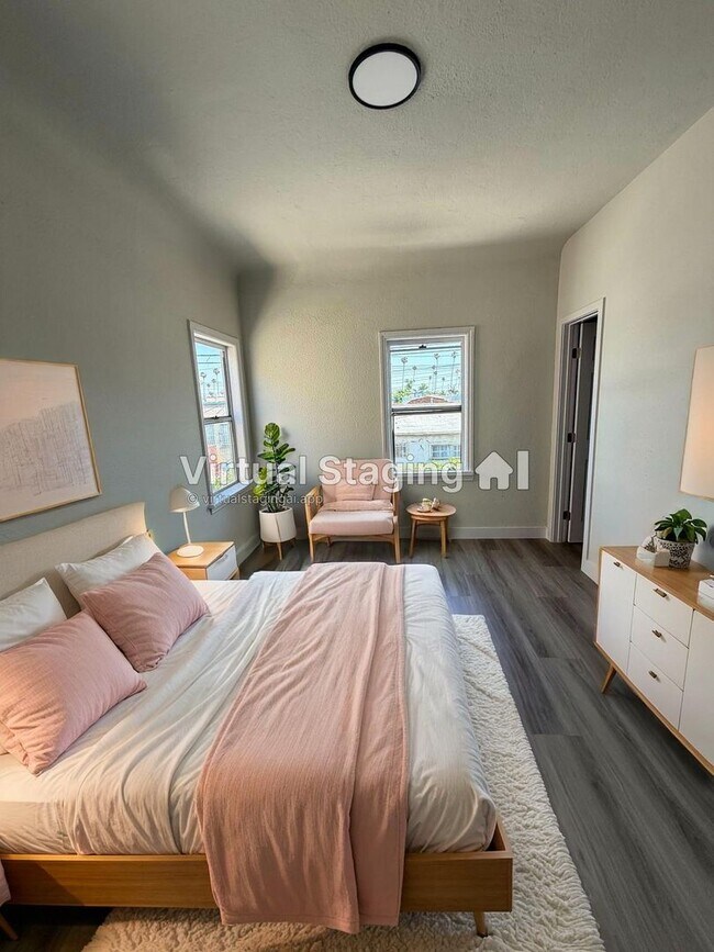 Foto del edificio - 1044 W 42nd Pl