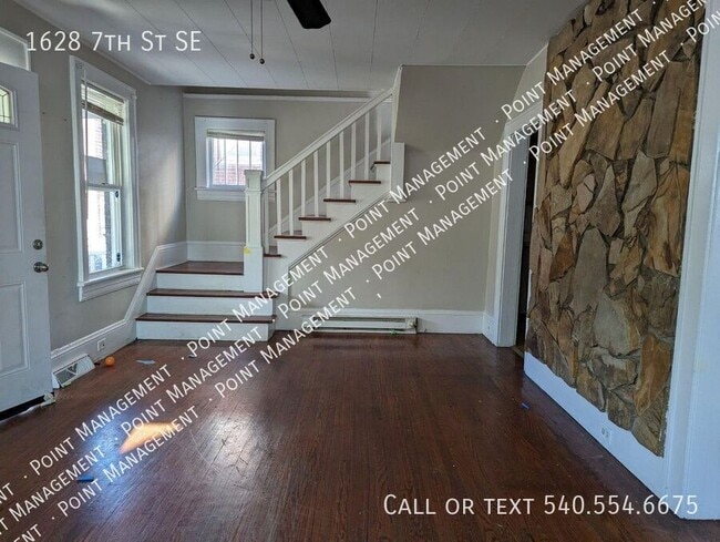 Foto del edificio - 1628 7th St SE