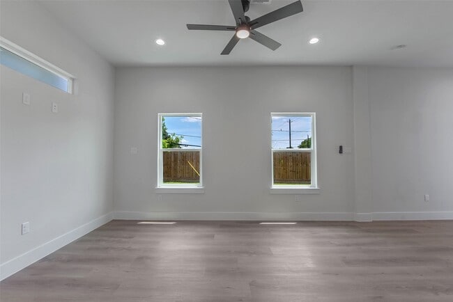 Building Photo - 9309 Jutland Rd