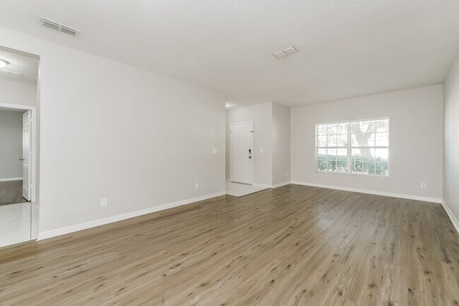 Building Photo - 4602 Caverns Dr