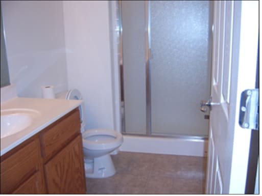 Building Photo - 2367 River Rock Dr